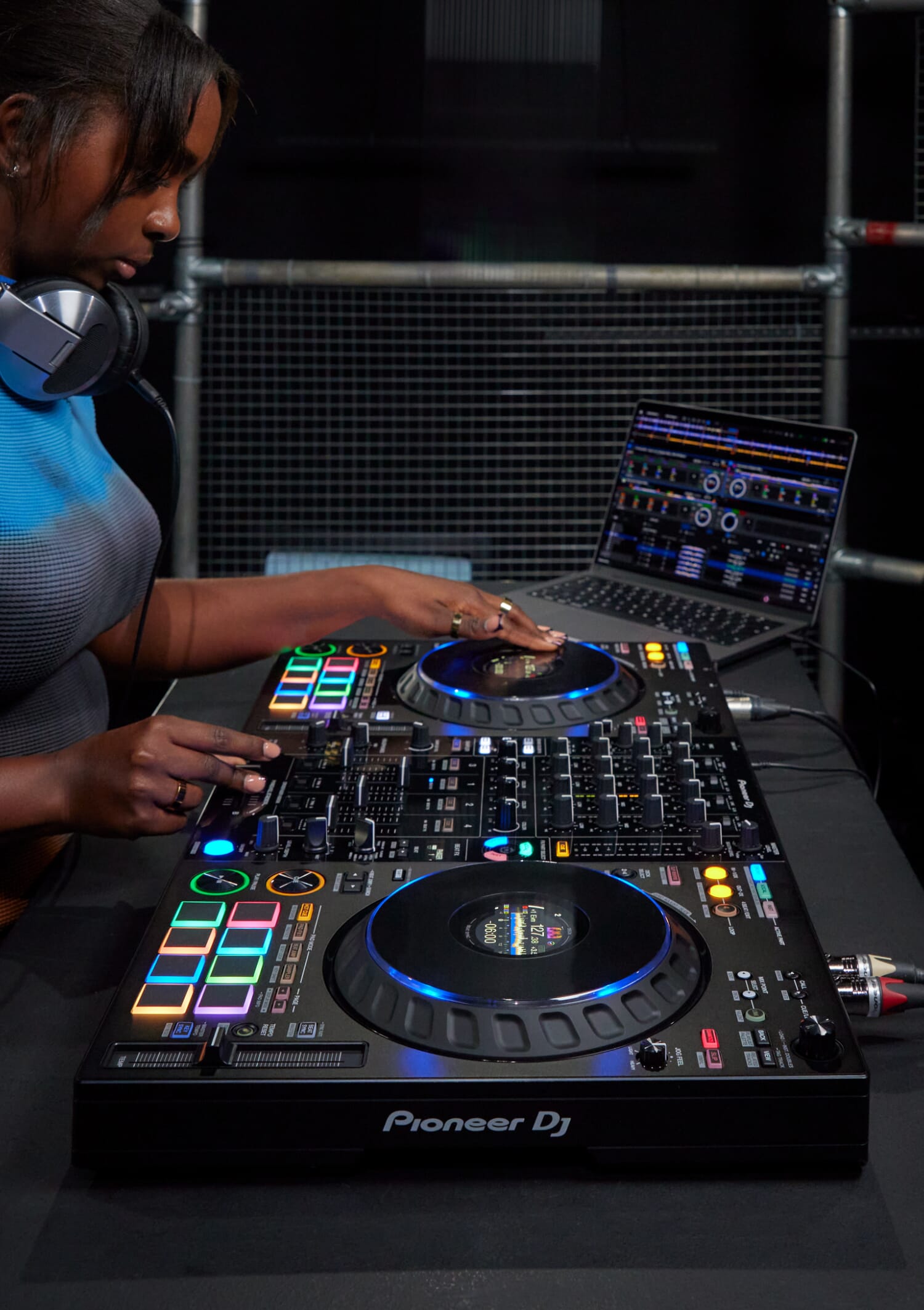 Pioneer DJ New Model Announcement - DDJ-FLX10